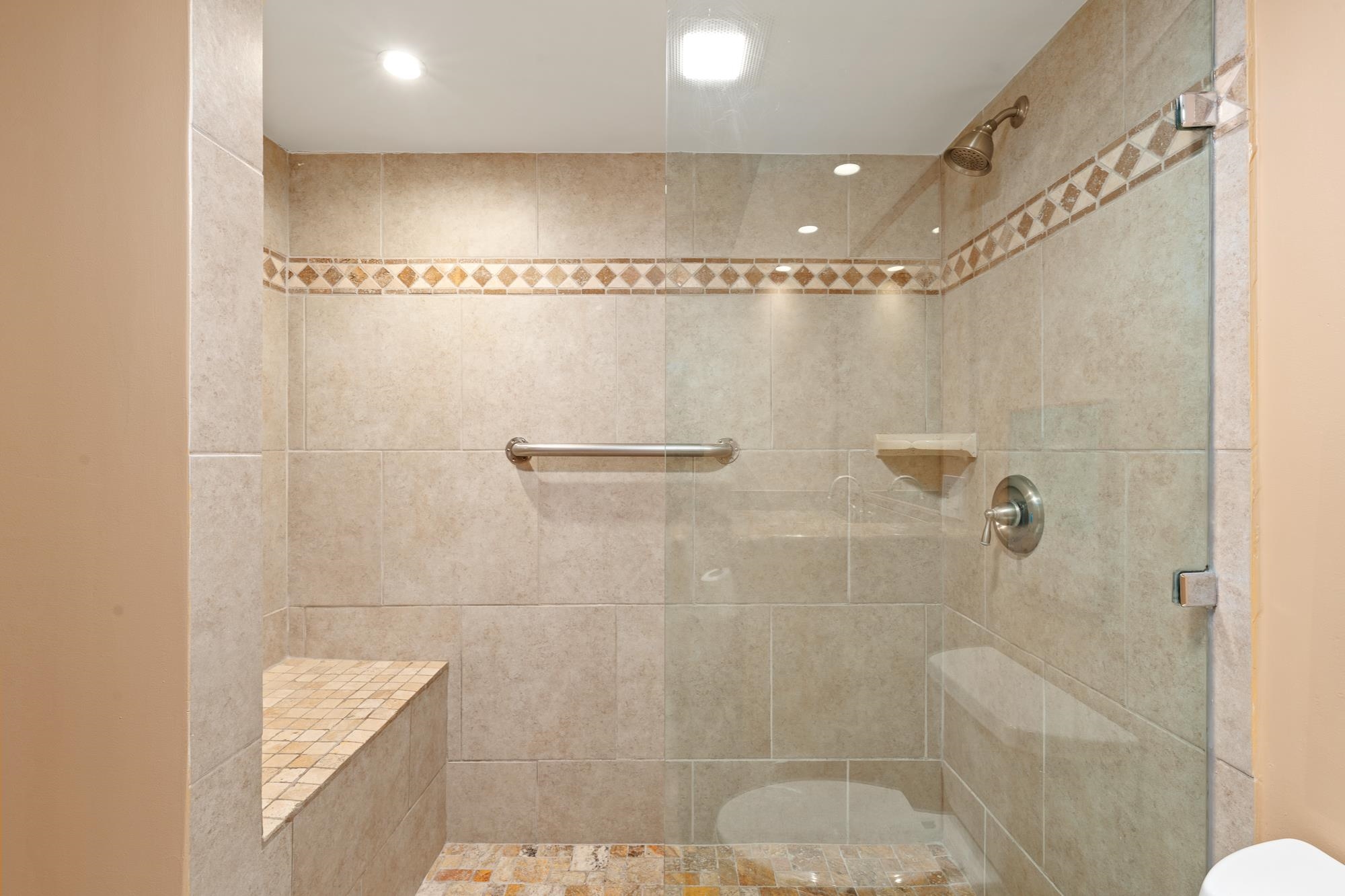 Lahaina Shores condo # 424, Lahaina, Hawaii - photo 25 of 44