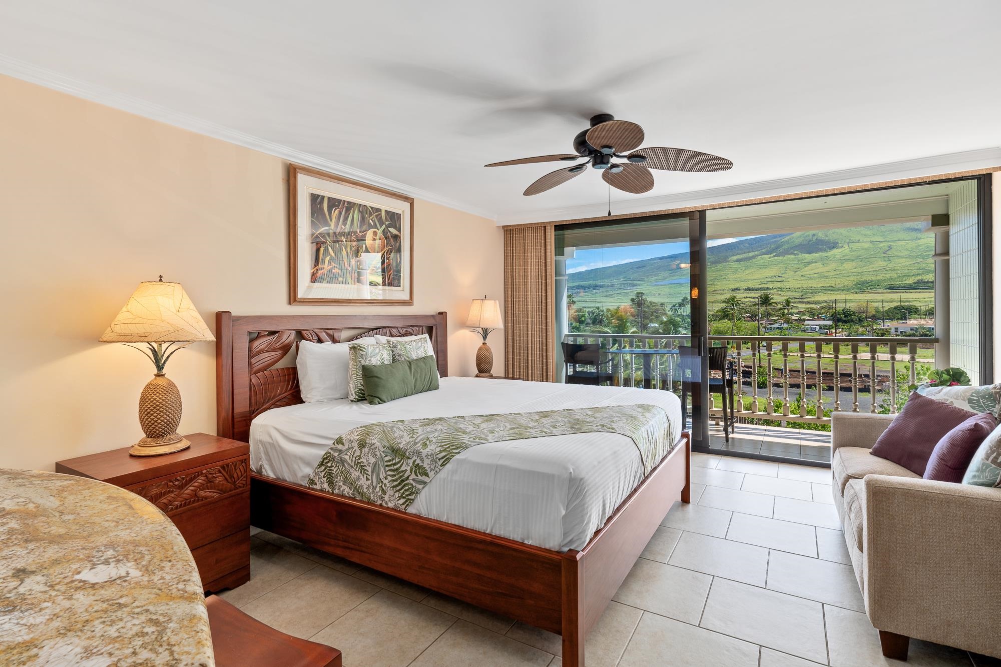 Lahaina Shores condo # 424, Lahaina, Hawaii - photo 9 of 44