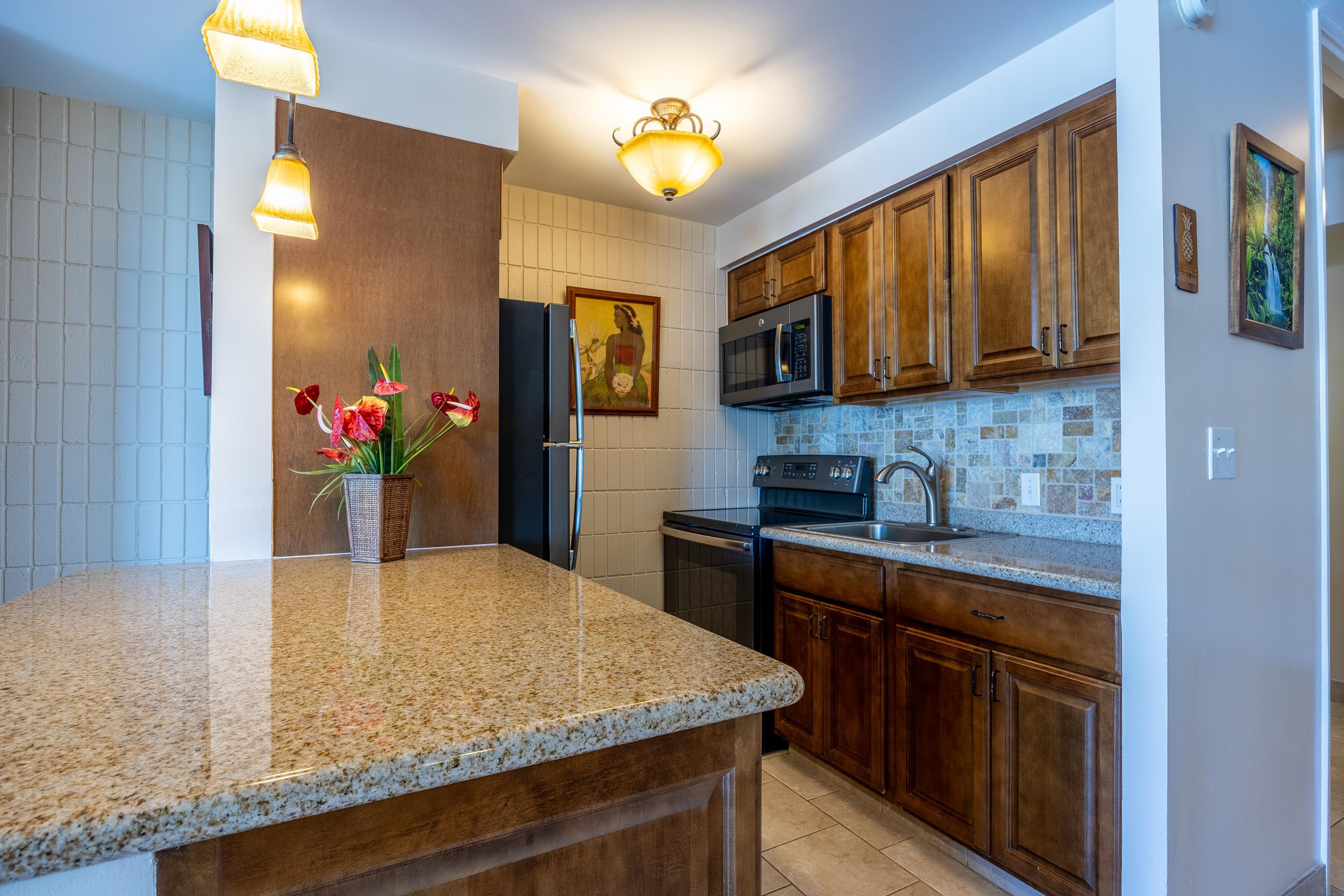 Lahaina Shores condo # 431, Lahaina, Hawaii - photo 4 of 41