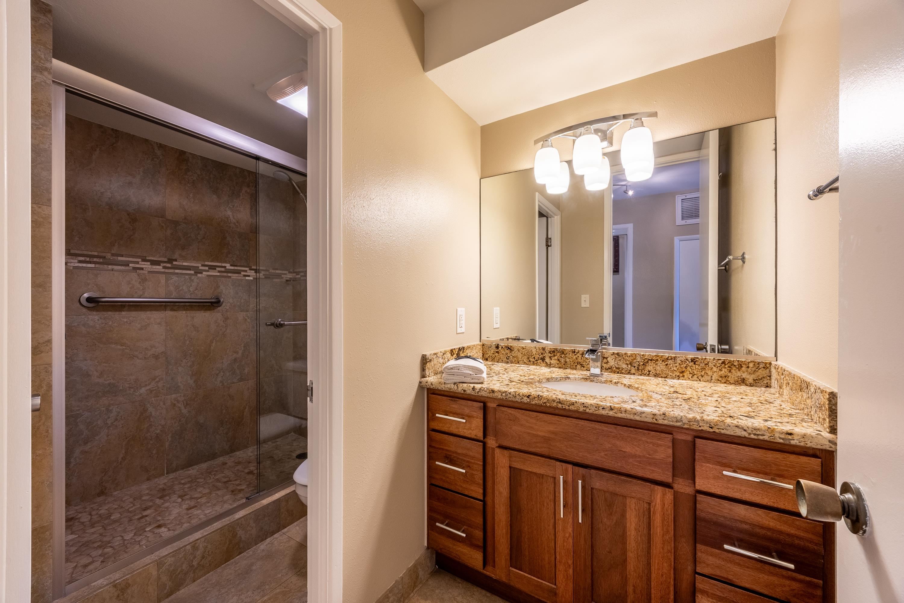 Lahaina Shores condo # 432, Lahaina, Hawaii - photo 14 of 30