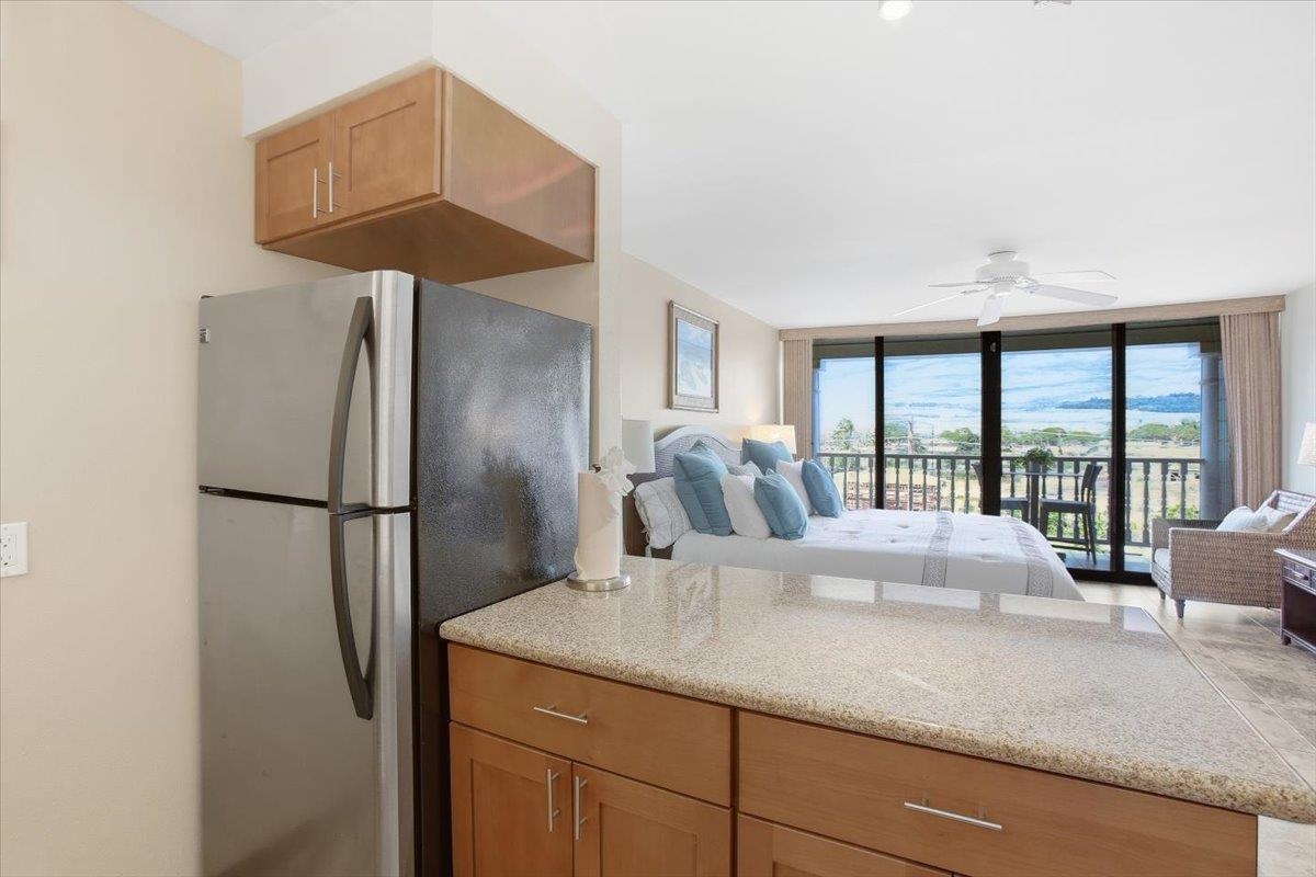 Lahaina Shores condo # 516, Lahaina, Hawaii - photo 24 of 39