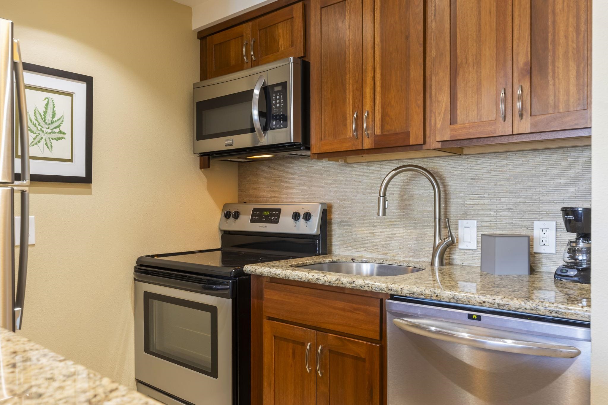 Lahaina Shores condo # 519, Lahaina, Hawaii - photo 14 of 28