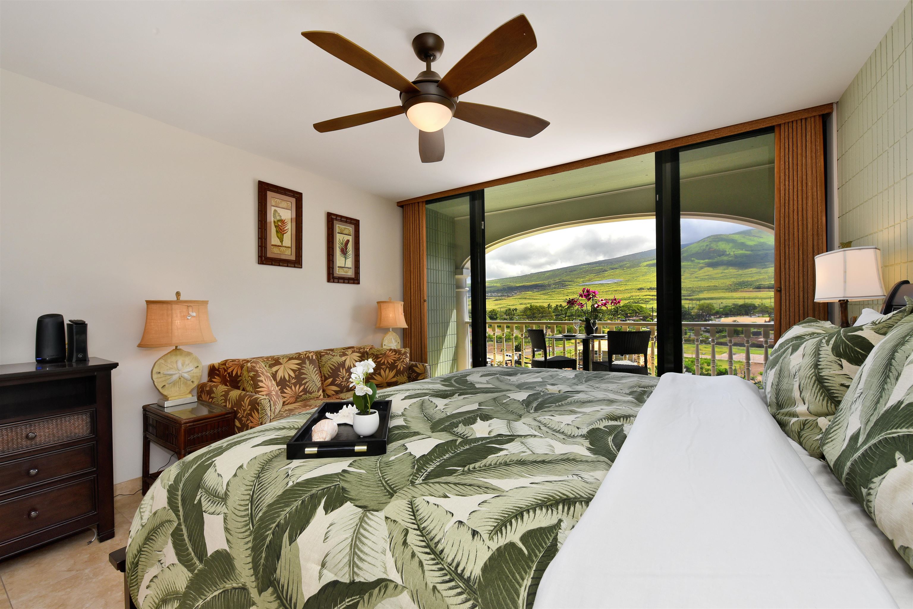 Lahaina Shores condo # 614, Lahaina, Hawaii - photo 15 of 32