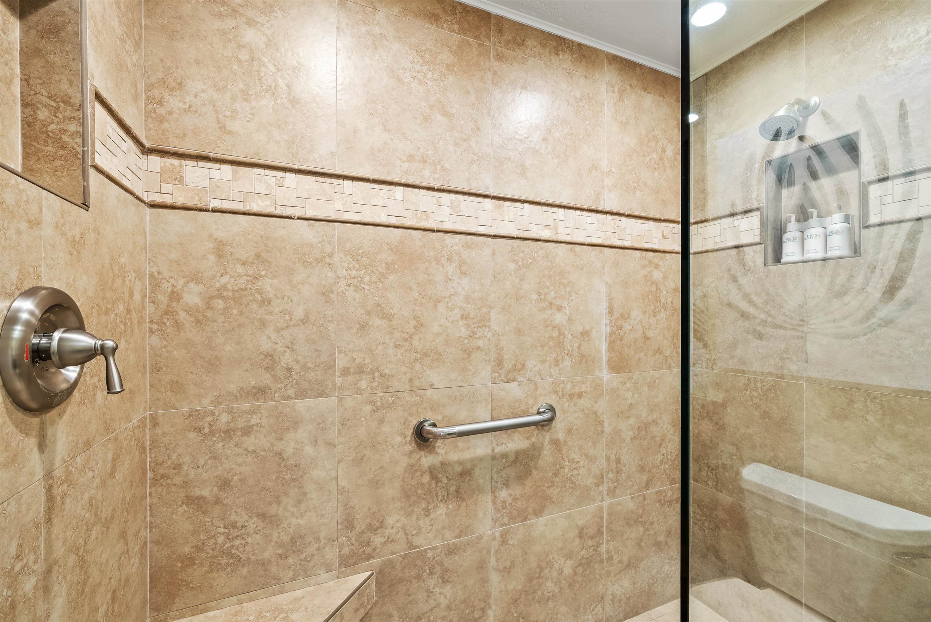 Lahaina Shores condo # 617, Lahaina, Hawaii - photo 26 of 37