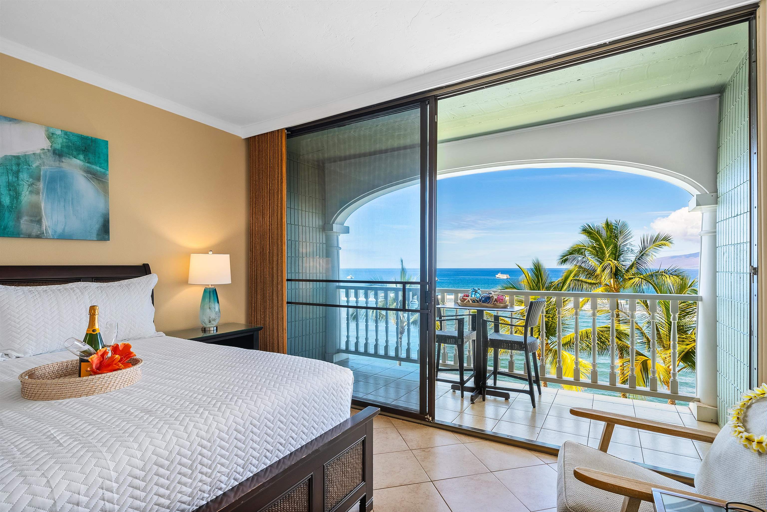 Lahaina Shores condo # 617, Lahaina, Hawaii - photo 5 of 37