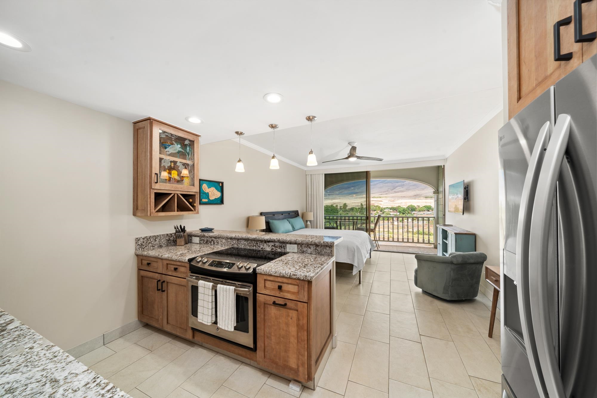 Lahaina Shores condo # 620, Lahaina, Hawaii - photo 20 of 42