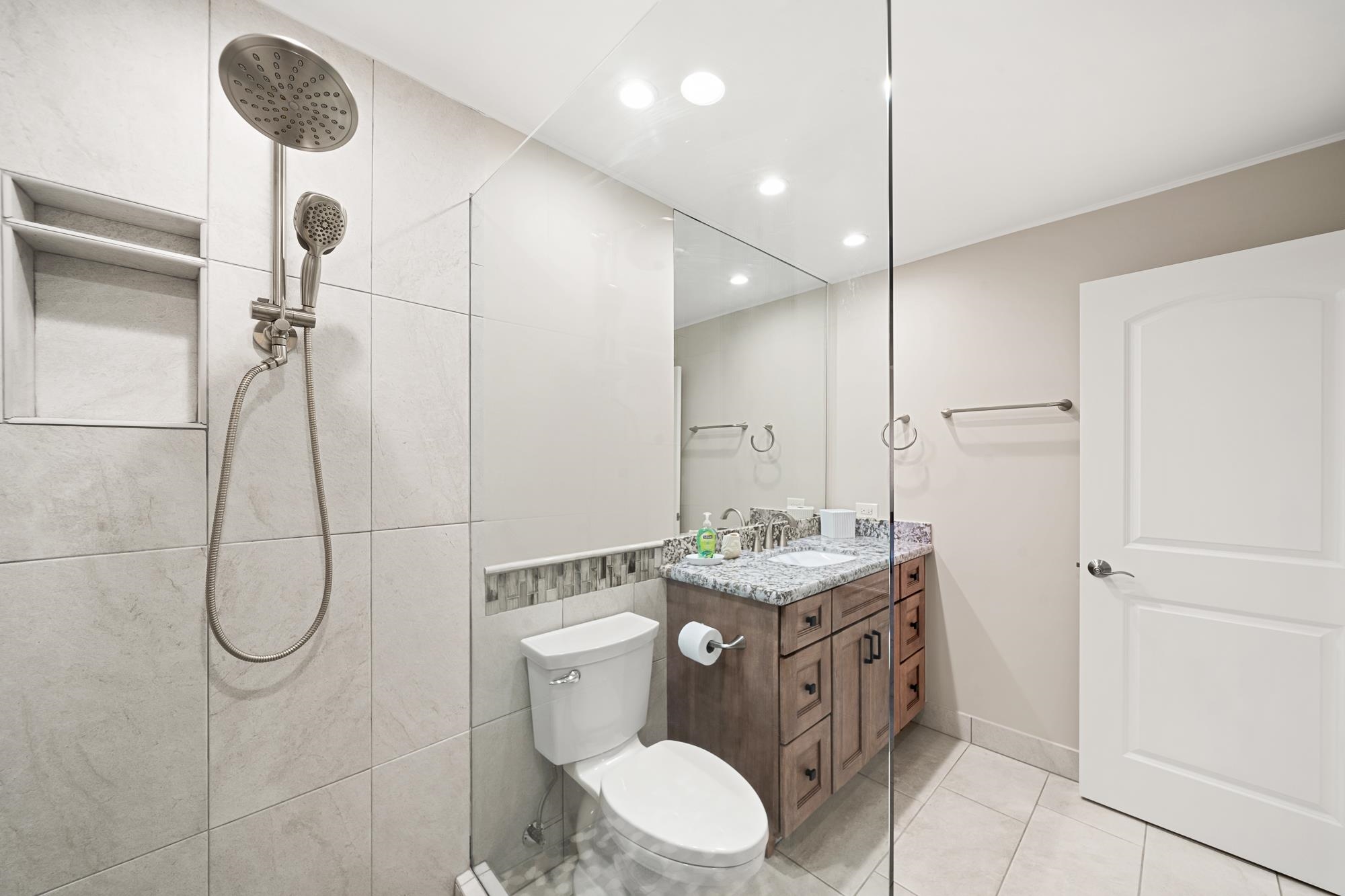 Lahaina Shores condo # 620, Lahaina, Hawaii - photo 24 of 42