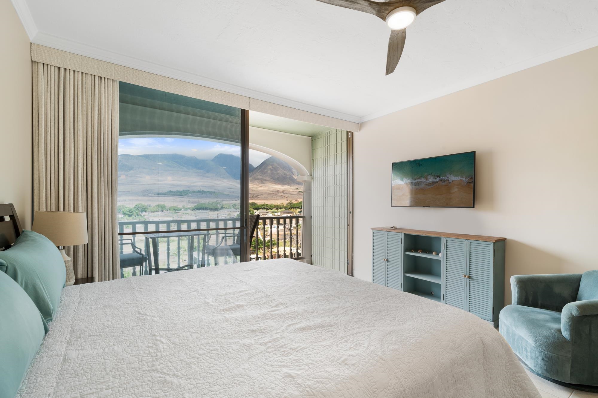 Lahaina Shores condo # 620, Lahaina, Hawaii - photo 6 of 42