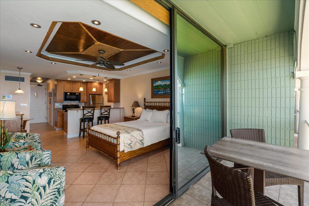 Lahaina Shores condo # 629, Lahaina, Hawaii - photo 12 of 36