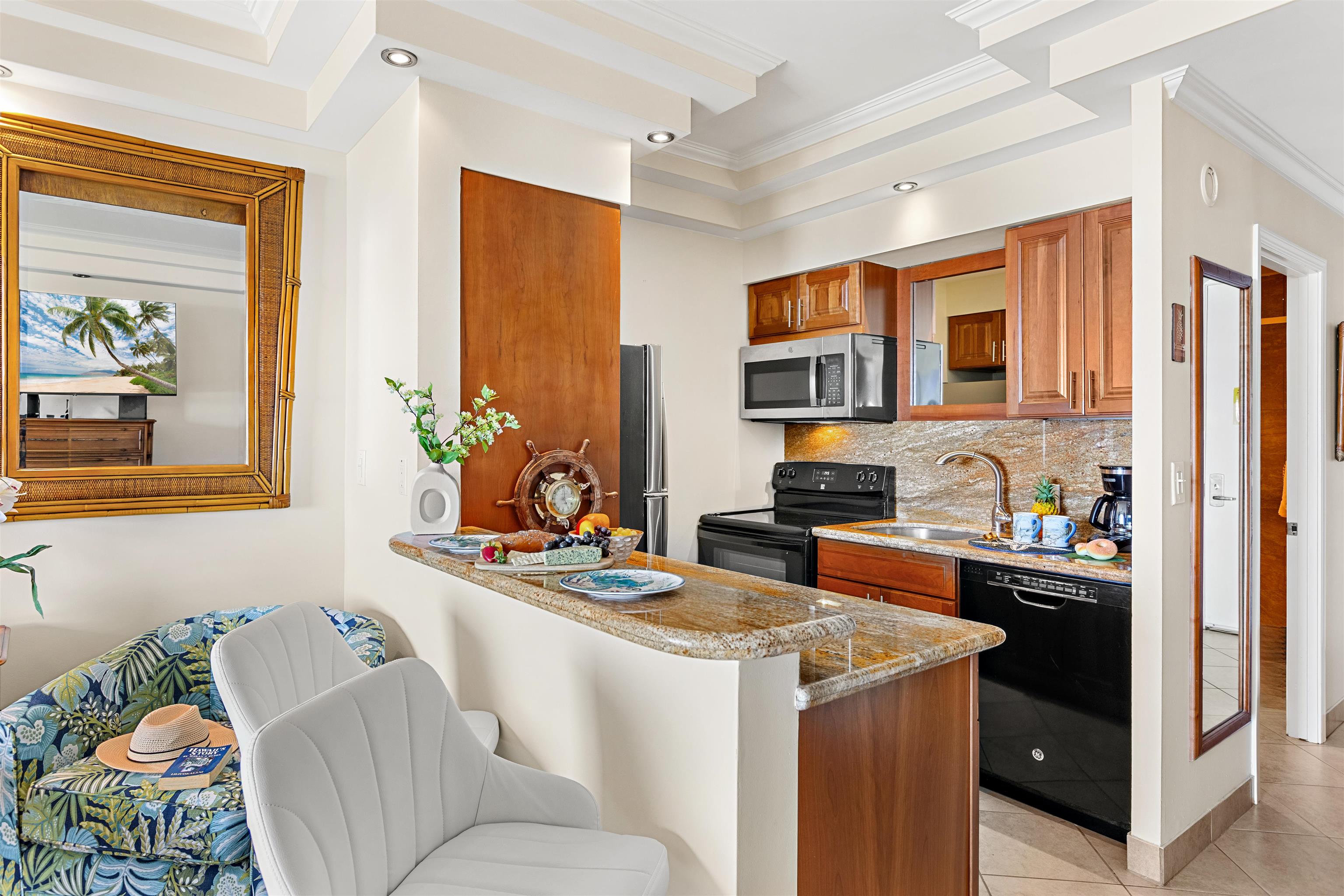 Lahaina Shores condo # 635, Lahaina, Hawaii - photo 13 of 23