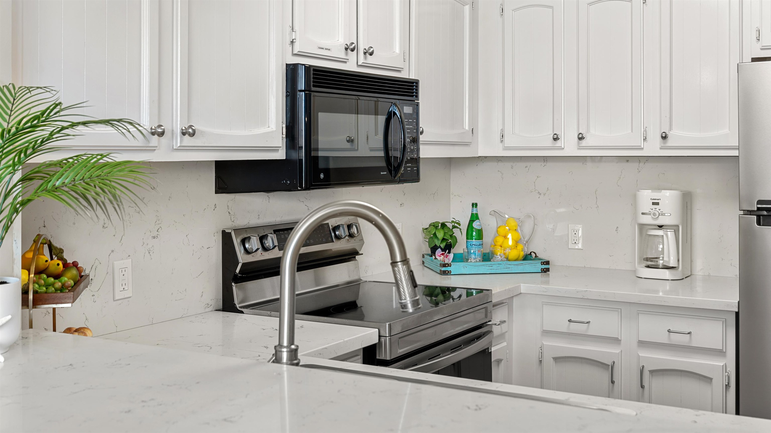 Lahaina Shores condo # PH 4, Lahaina, Hawaii - photo 14 of 38