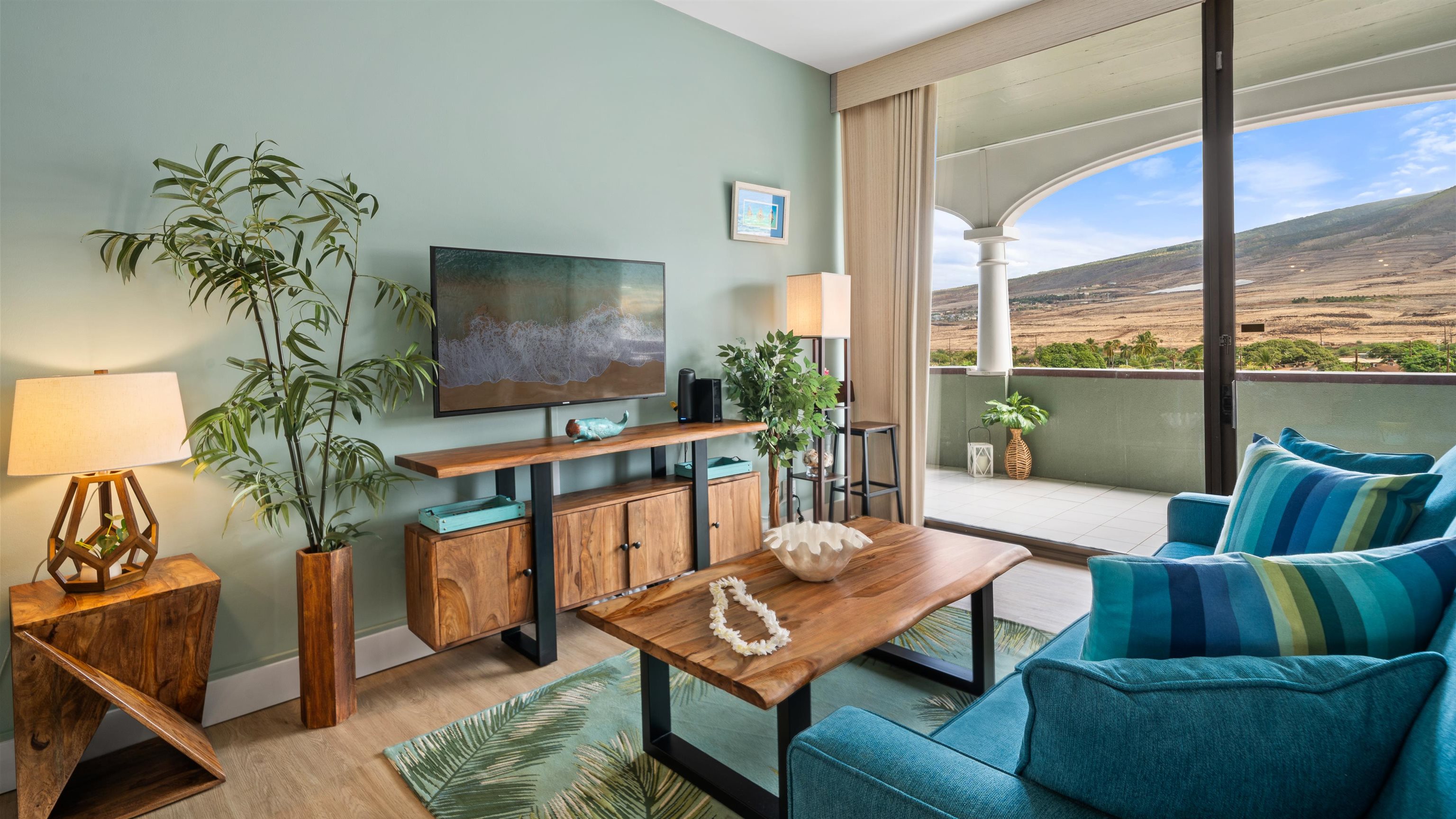 Lahaina Shores condo # PH 4, Lahaina, Hawaii - photo 7 of 38