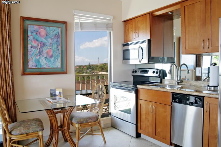 Lahaina Shores condo # 637, Lahaina, Hawaii - photo 17 of 30