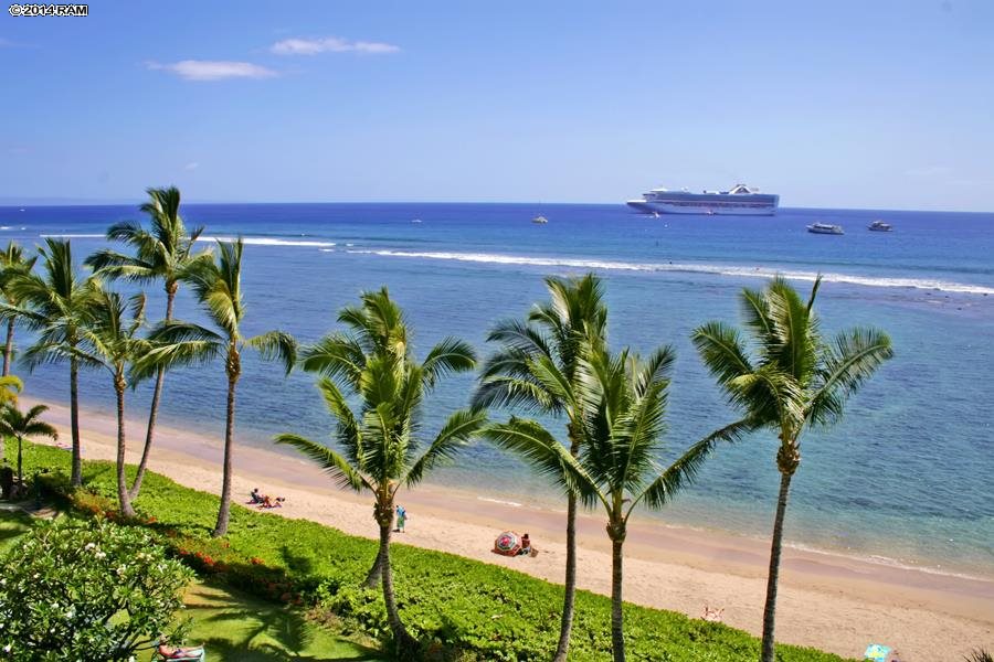 Lahaina Shores condo # 637, Lahaina, Hawaii - photo 3 of 30