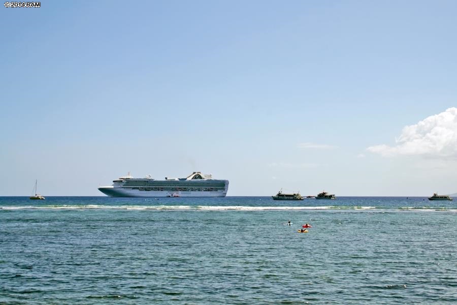 Lahaina Shores condo # 637, Lahaina, Hawaii - photo 26 of 30