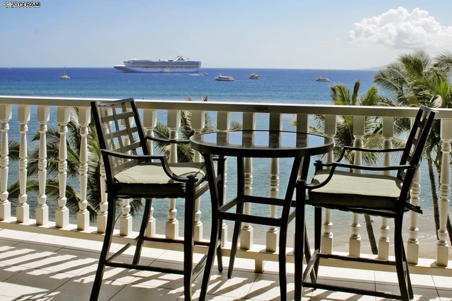 Lahaina Shores condo # 637, Lahaina, Hawaii - photo 6 of 30