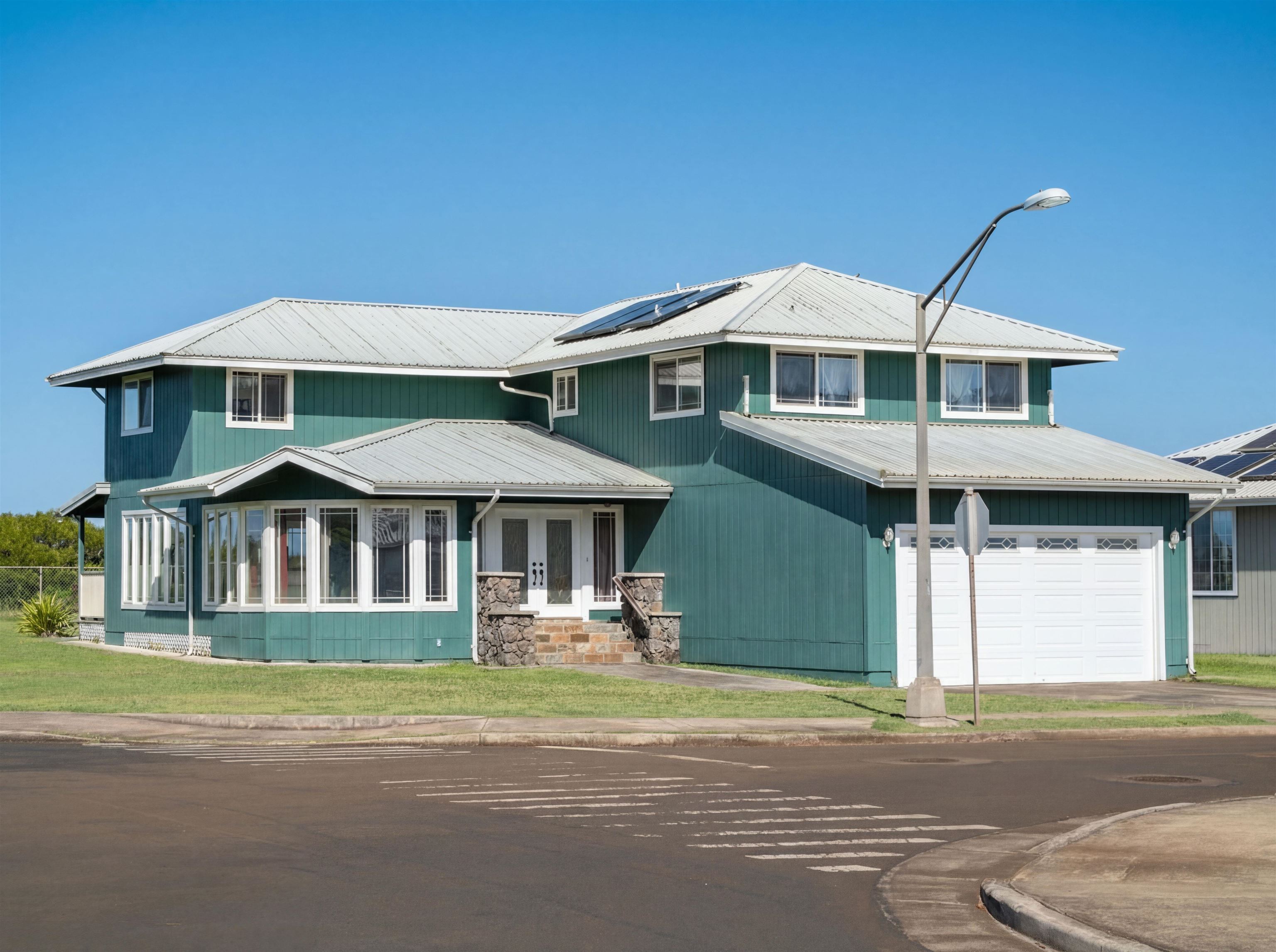 476  Kamuku Pl , Lanai home - photo 2 of 30