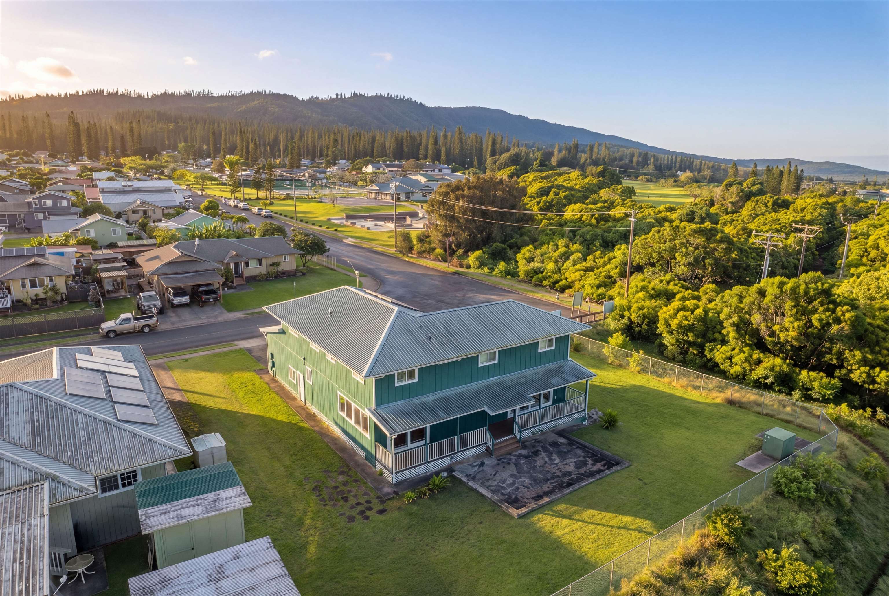 476  Kamuku Pl , Lanai home - photo 28 of 30