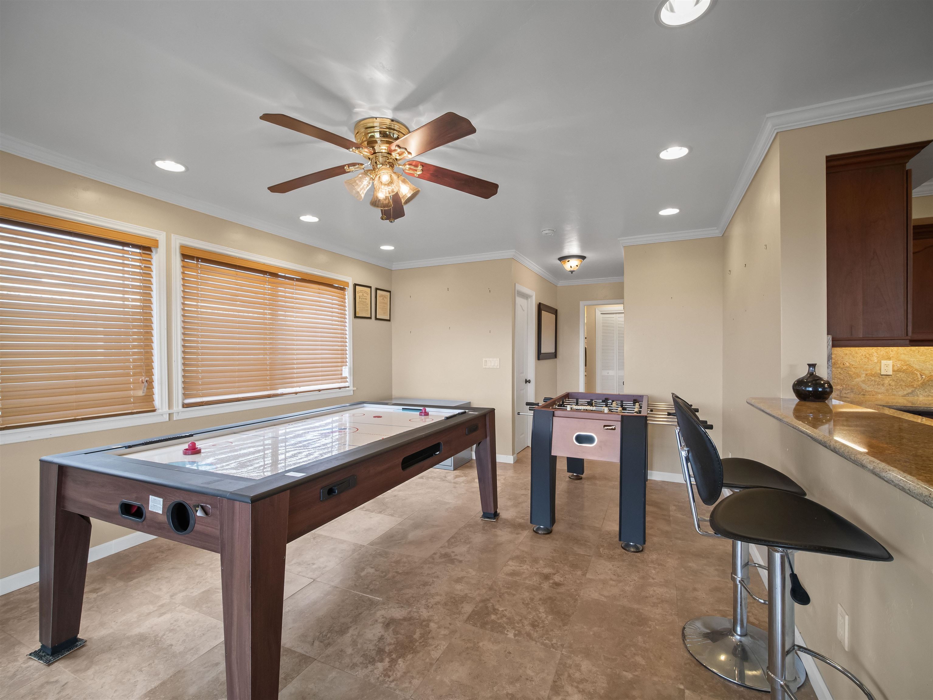476  Kamuku Pl , Lanai home - photo 10 of 30