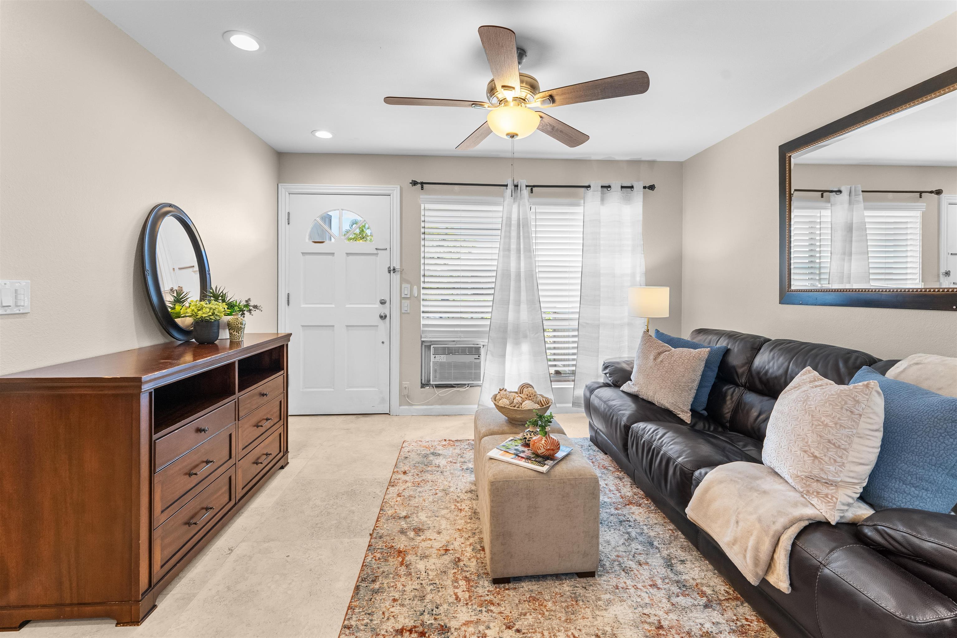 Southpointe at Waiakoa condo # 1-203, Kihei, Hawaii - photo 3 of 17