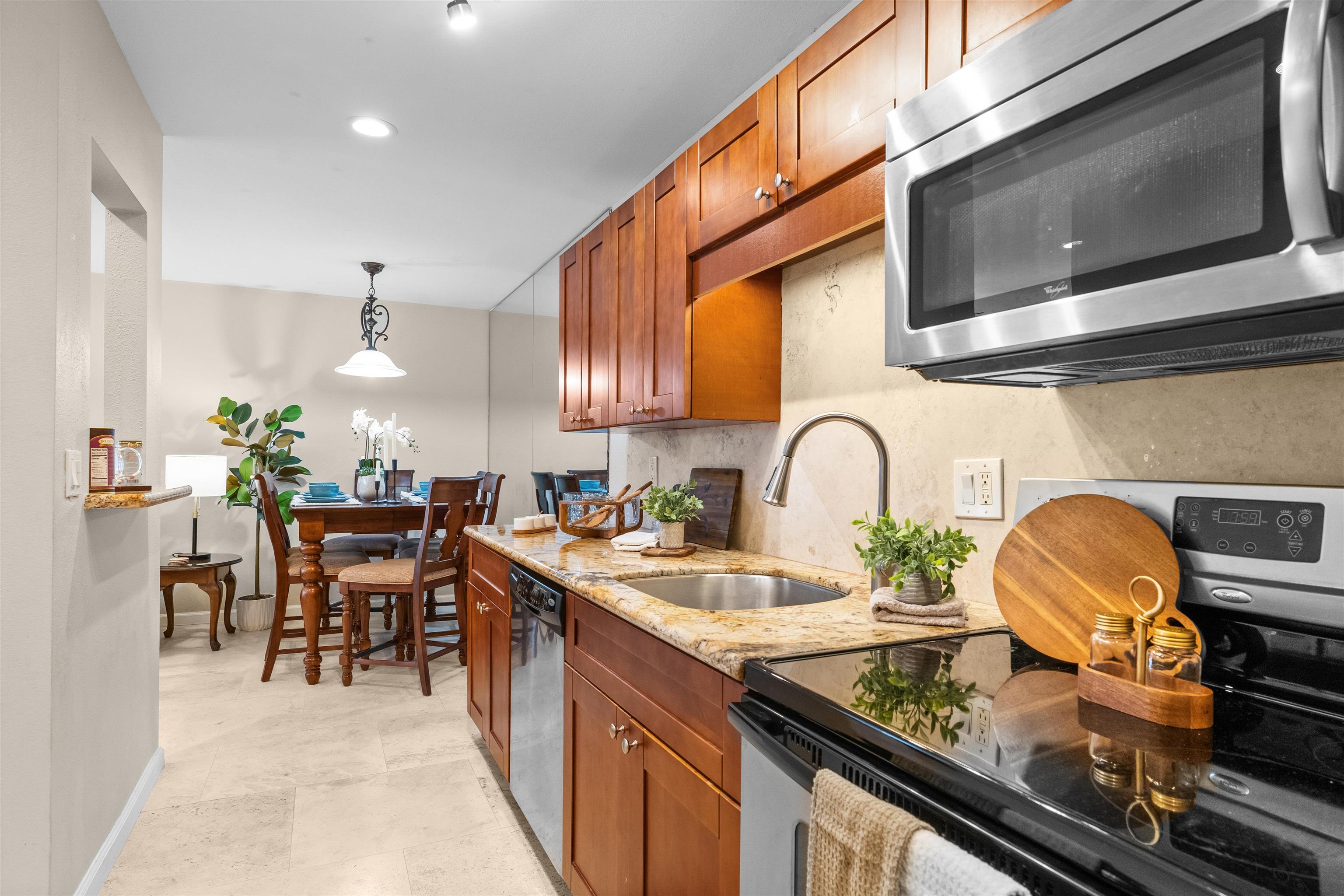 Southpointe at Waiakoa condo # 1-203, Kihei, Hawaii - photo 9 of 17