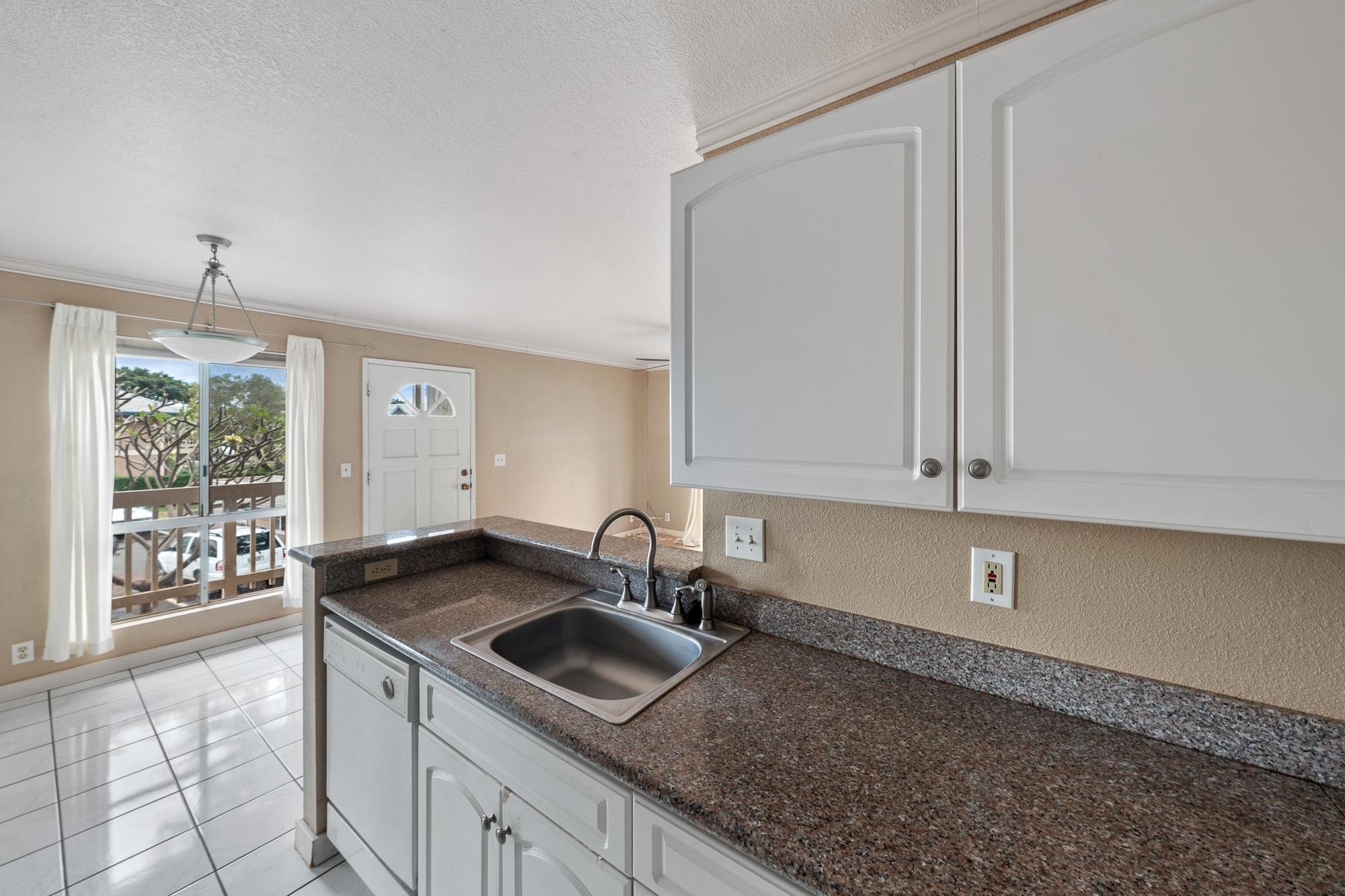 Southpointe at Waiakoa condo # 14-202, Kihei, Hawaii - photo 5 of 27