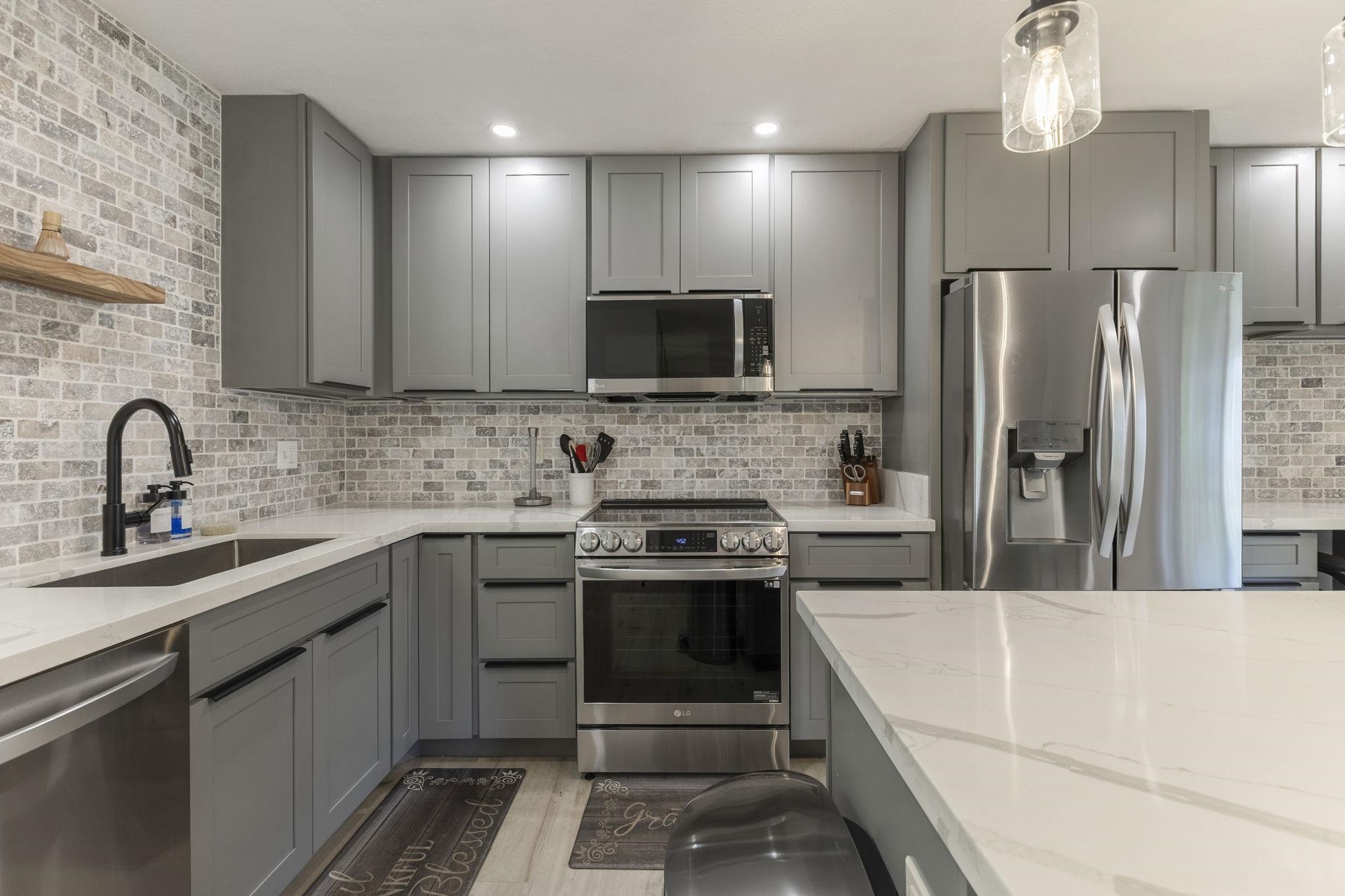 Southpointe at Waiakoa condo # 24-202, Kihei, Hawaii - photo 4 of 47