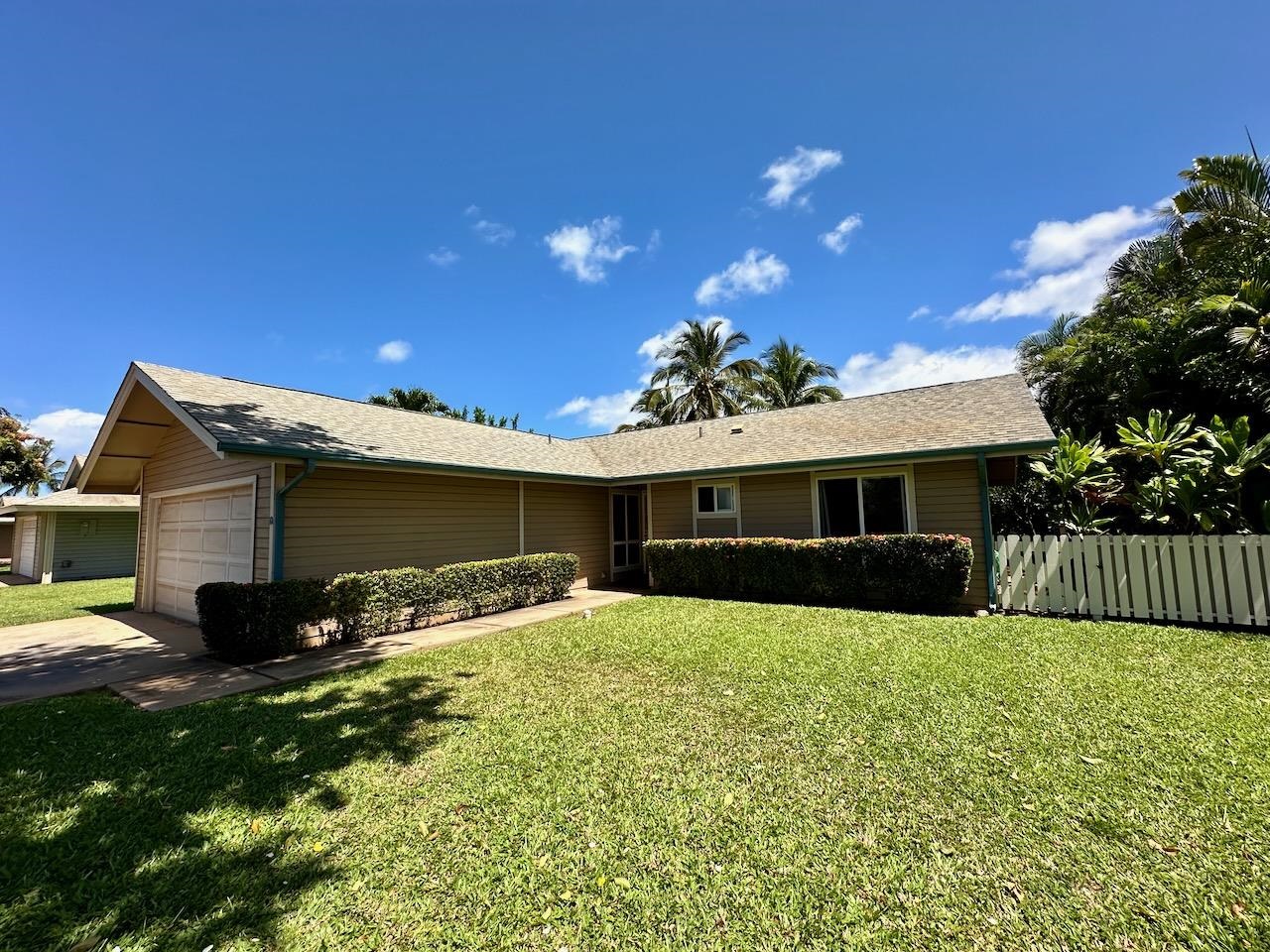 Southpointe at Waiakoa condo # G, Kihei, Hawaii - photo 2 of 27