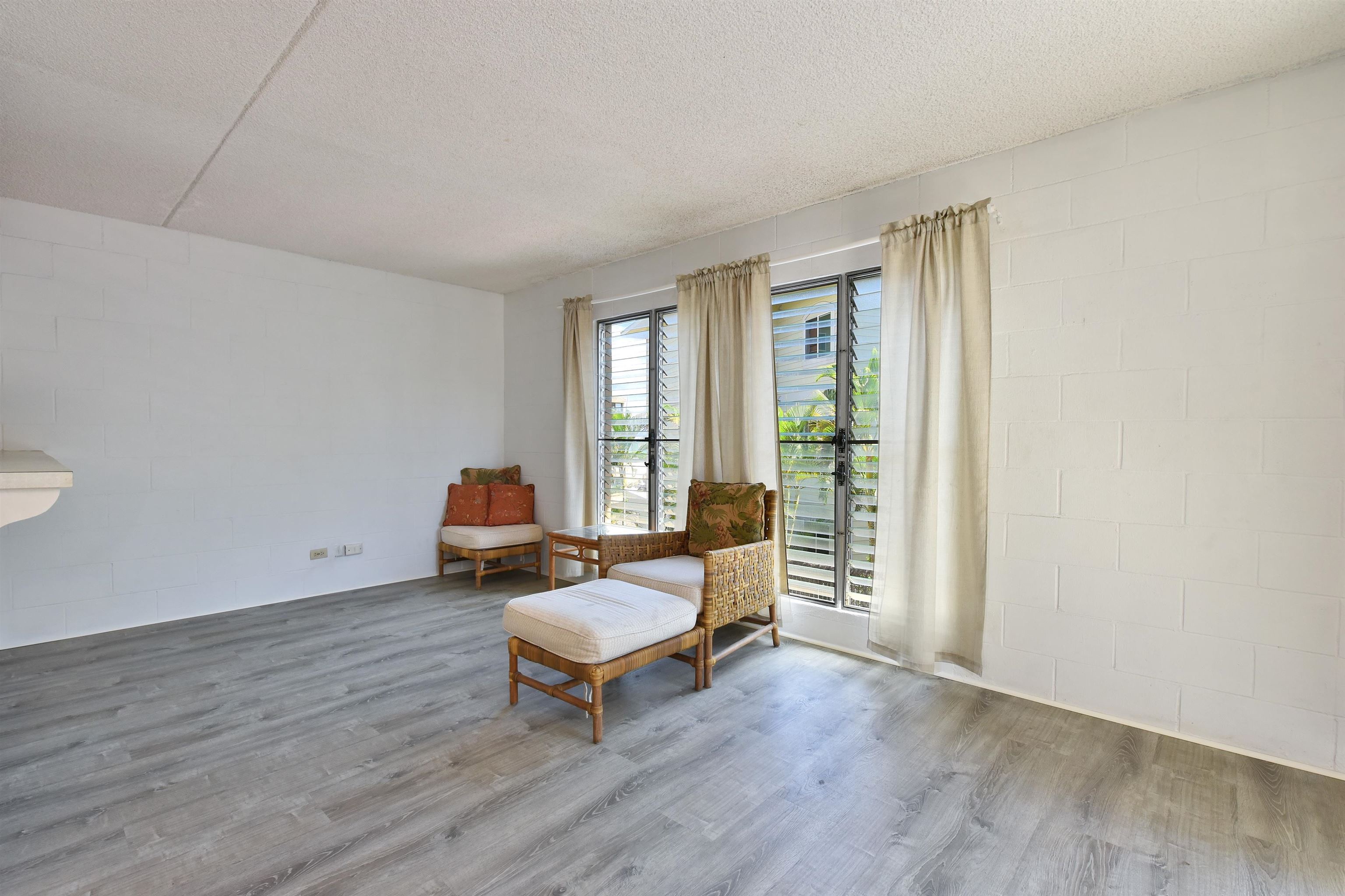 Puuone Hale Alii condo # 203, Wailuku, Hawaii - photo 2 of 20
