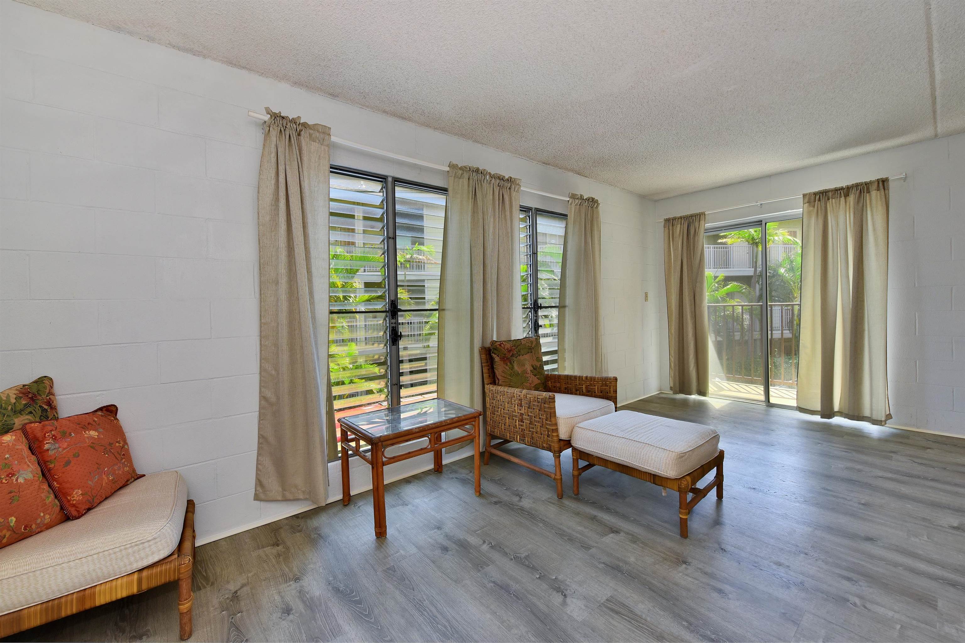 Puuone Hale Alii condo # 203, Wailuku, Hawaii - photo 17 of 20