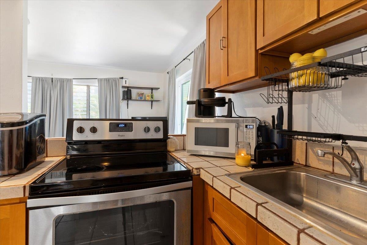 Puuone Hale Alii condo # 206, Wailuku, Hawaii - photo 17 of 33