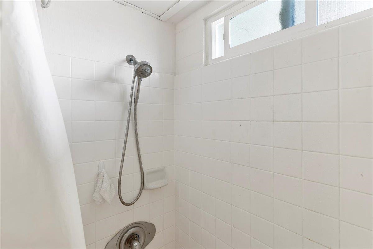 Puuone Hale Alii condo # 206, Wailuku, Hawaii - photo 29 of 33