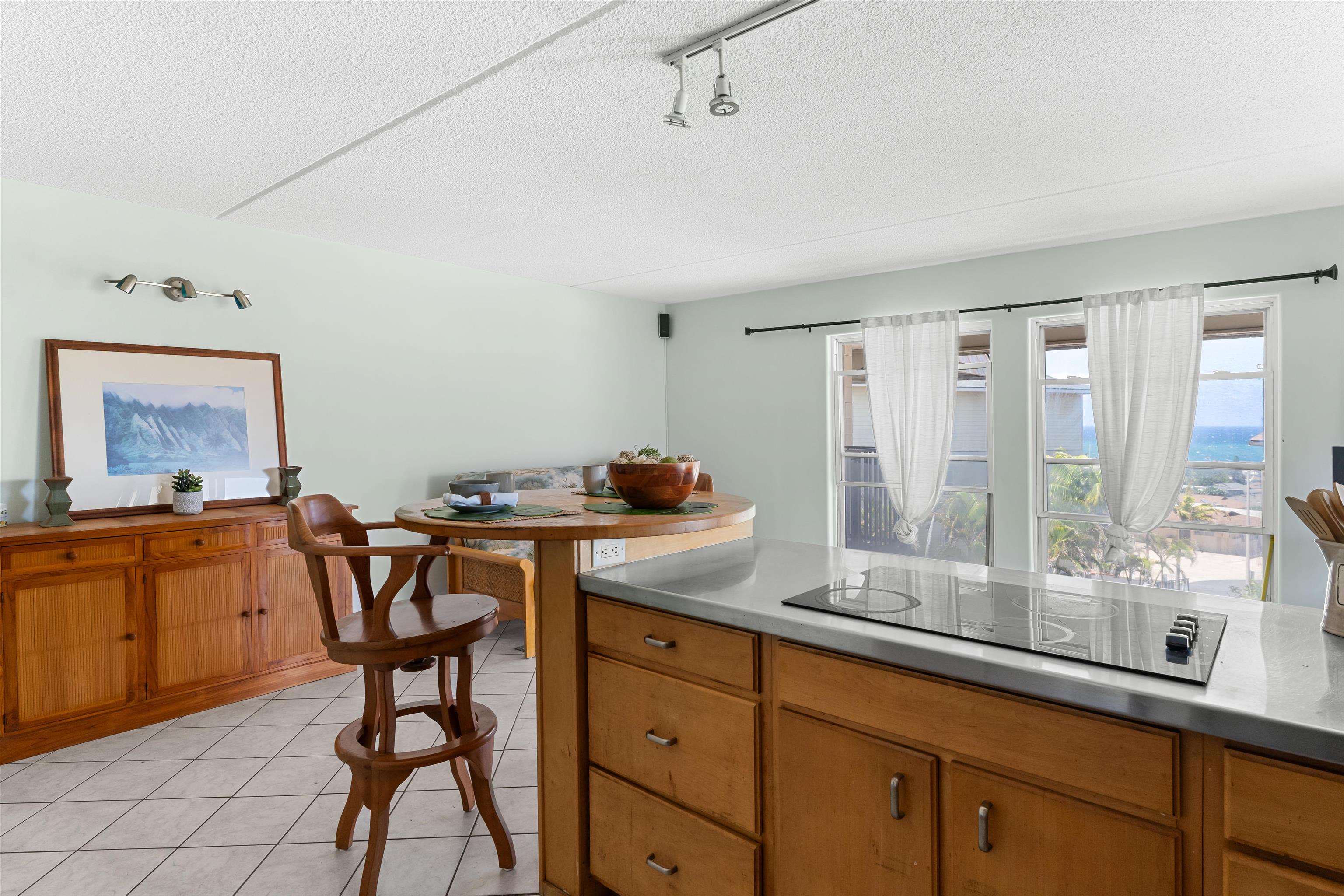 Puuone Hale Alii condo # 310, Wailuku, Hawaii - photo 6 of 13