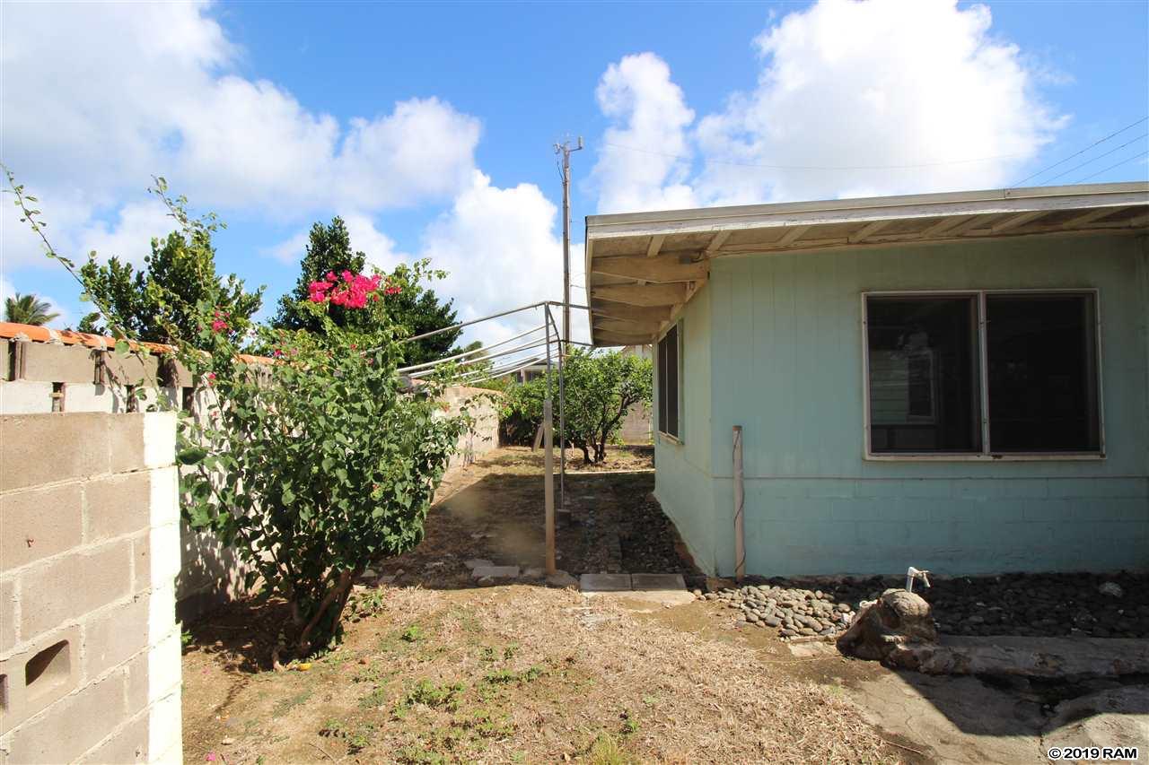 480  Waiehu Beach Rd , Wailuku home - photo 16 of 19
