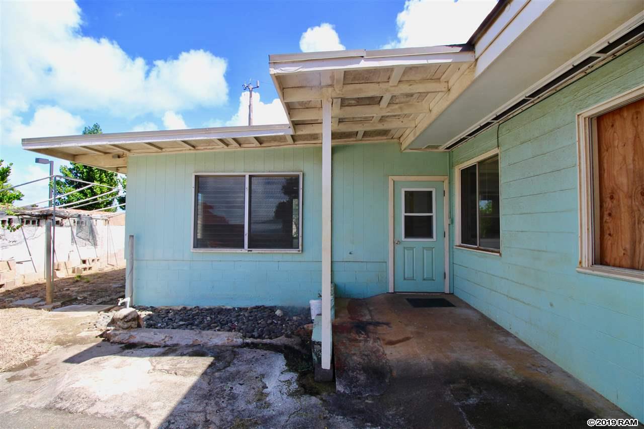 480  Waiehu Beach Rd , Wailuku home - photo 4 of 19