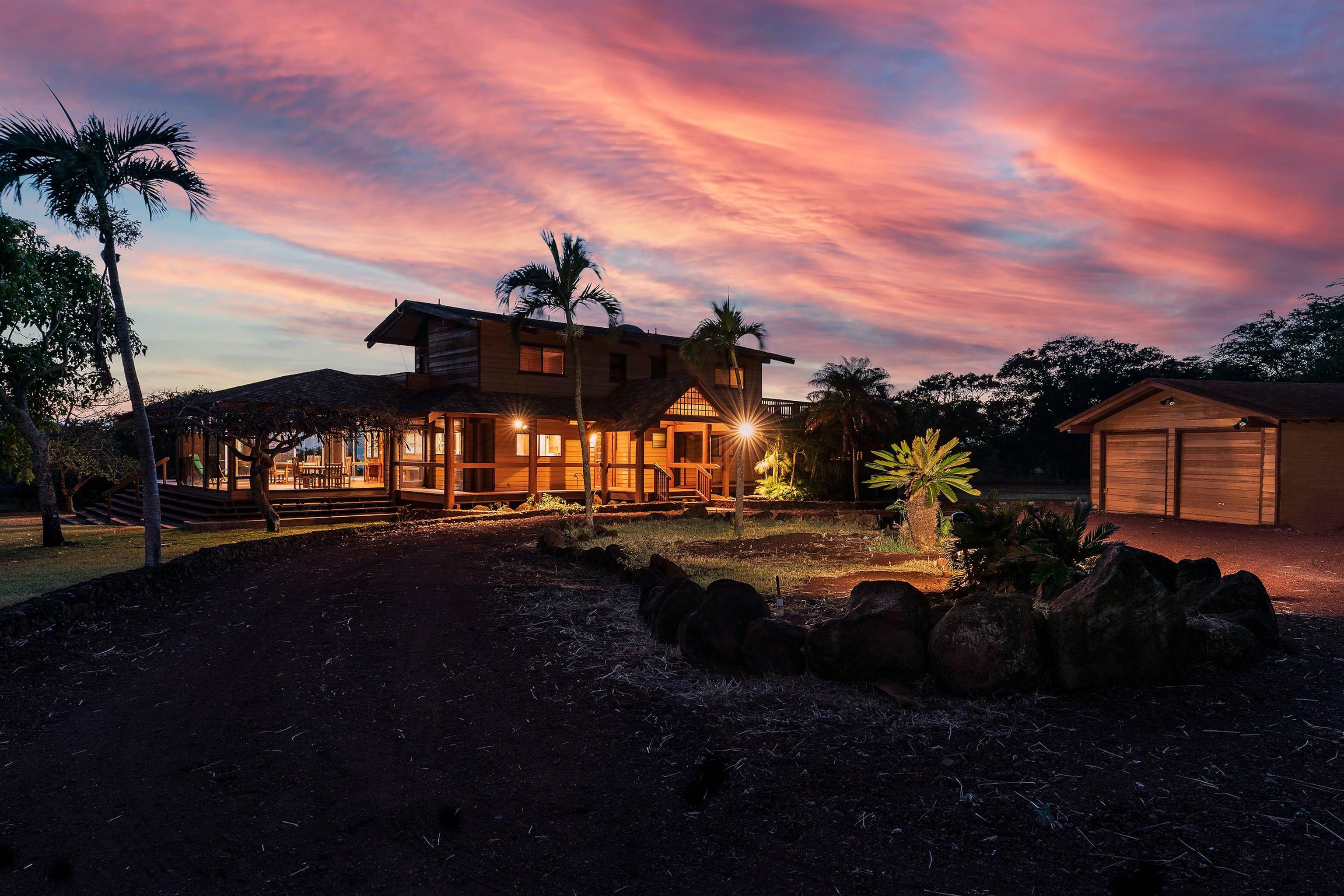 4800  Pohakuloa Rd Papohaku Ranchlands,  home - photo 1 of 44