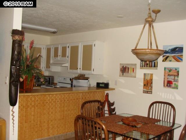 Kihei Holiday condo # 112, Kihei, Hawaii - photo 7 of 28