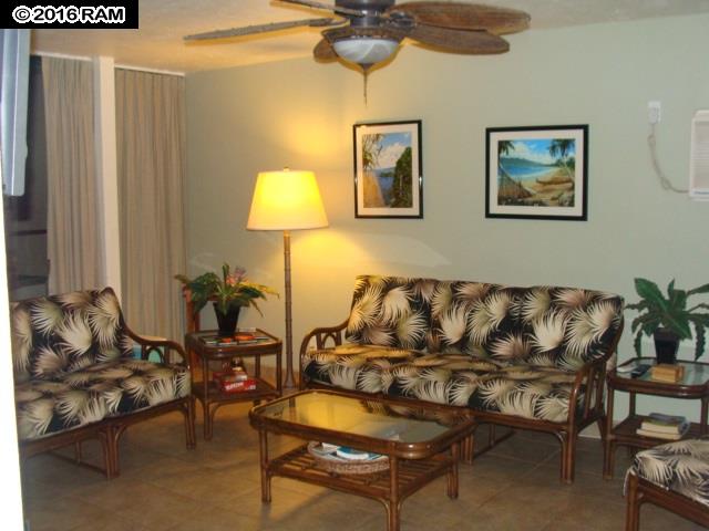 Kihei Holiday condo # 112, Kihei, Hawaii - photo 10 of 28