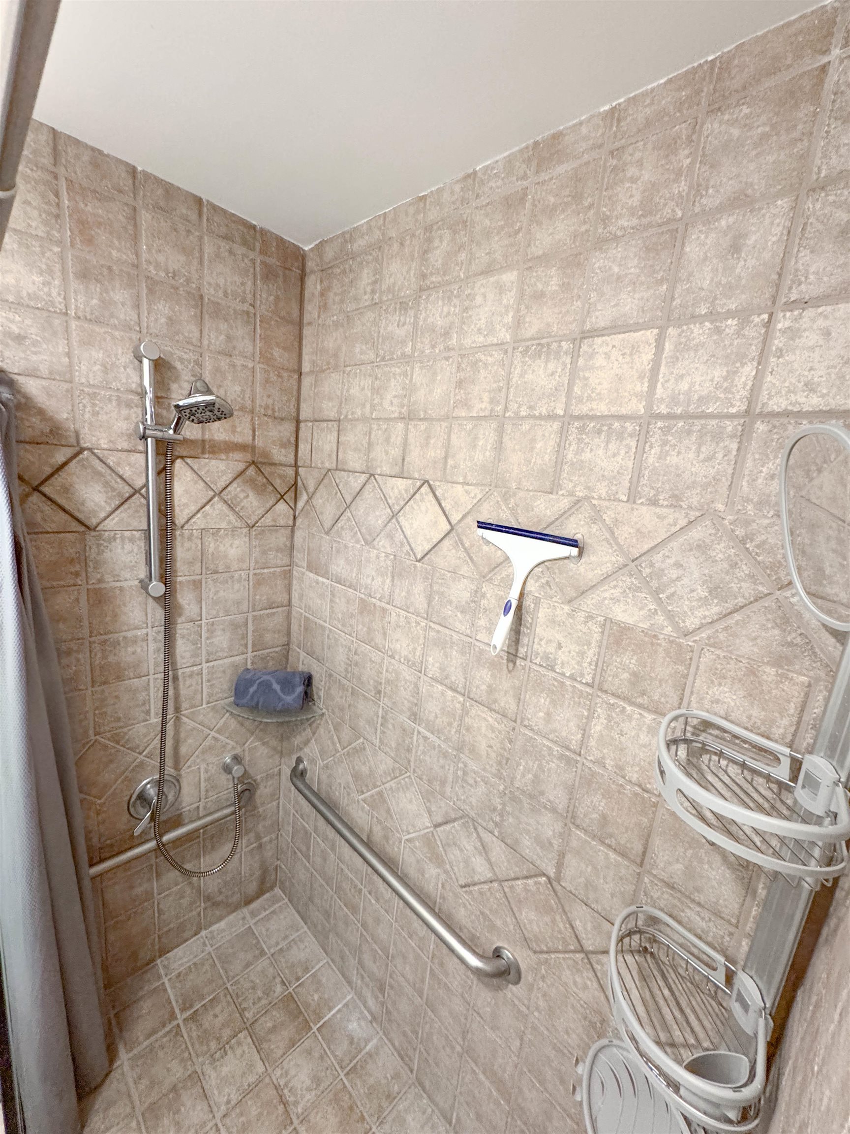 Kihei Holiday condo # 115, Kihei, Hawaii - photo 17 of 36