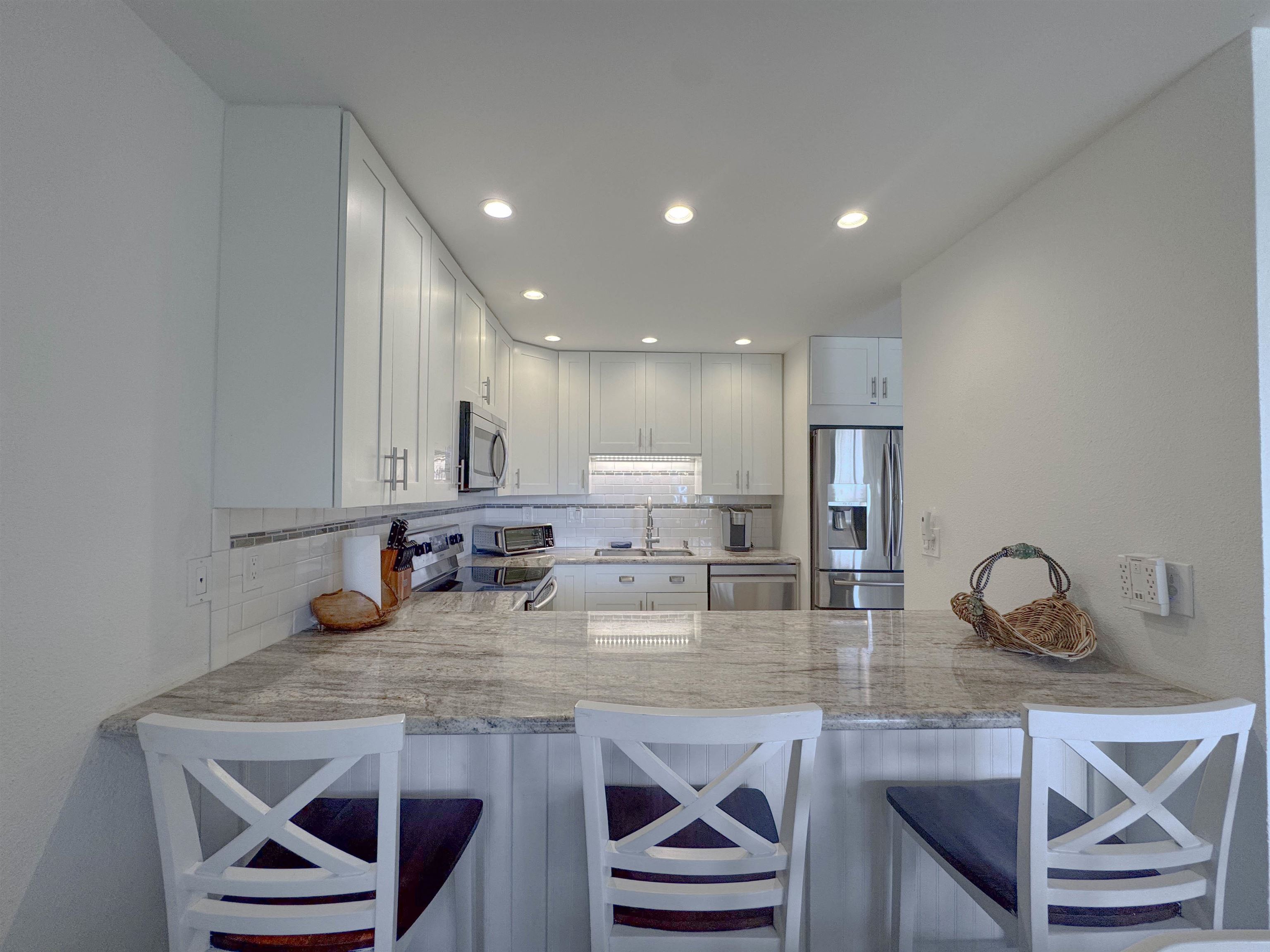 Kihei Holiday condo # 115, Kihei, Hawaii - photo 6 of 36