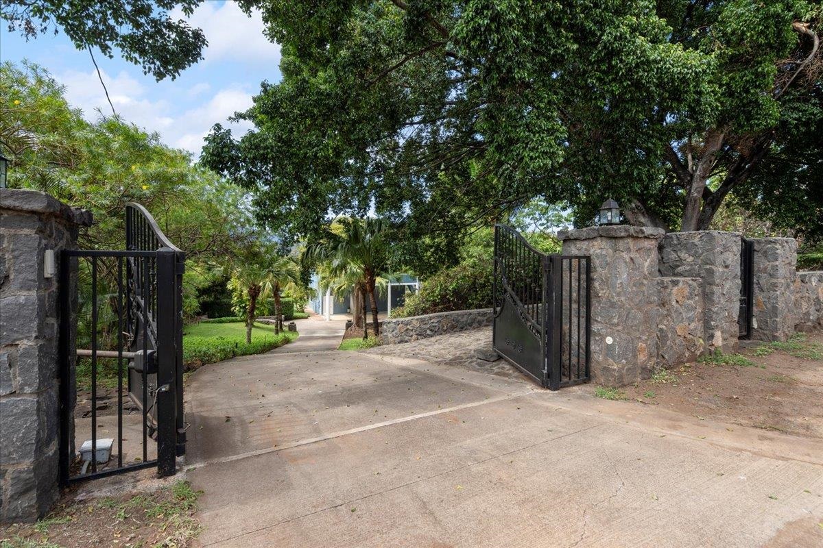 484  Hoala Dr Maui Meadows, Maui Meadows home - photo 48 of 50