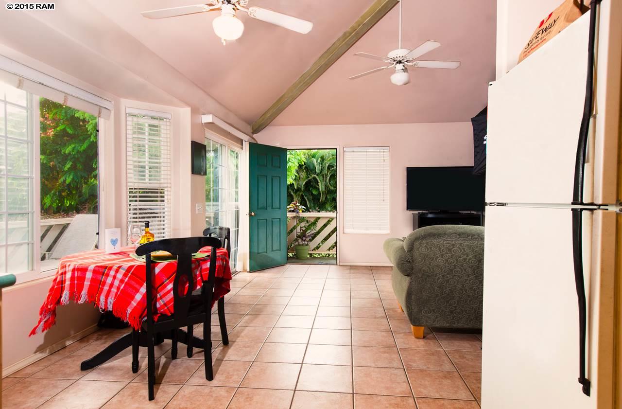 484  Kaiola Pl Central Kihei, Kihei home - photo 11 of 15