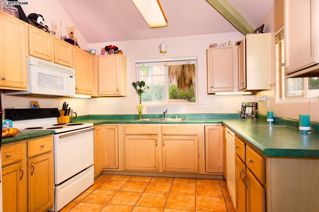 484  Kaiola Pl Central Kihei, Kihei home - photo 8 of 15