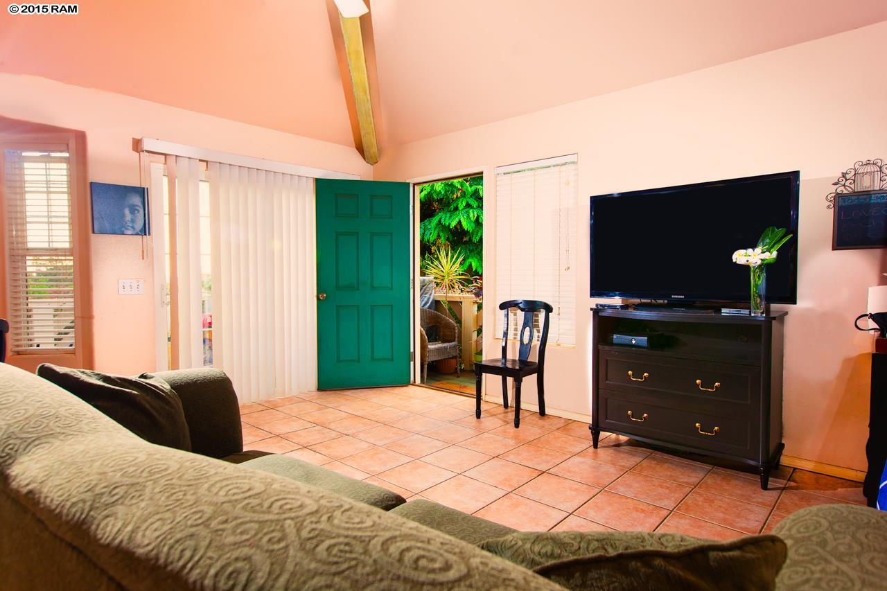 484  Kaiola Pl Central Kihei, Kihei home - photo 9 of 15