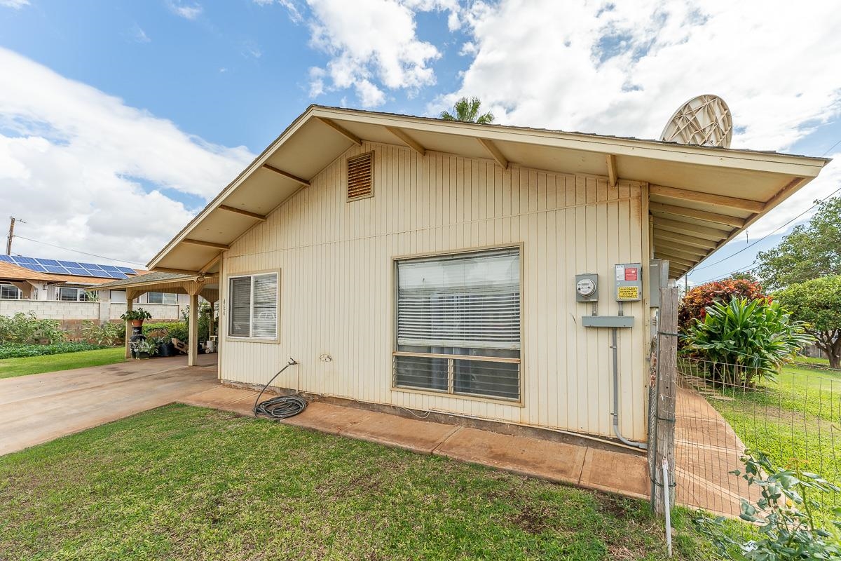 484  Nanakai St Makai Heights, Kihei home - photo 41 of 49