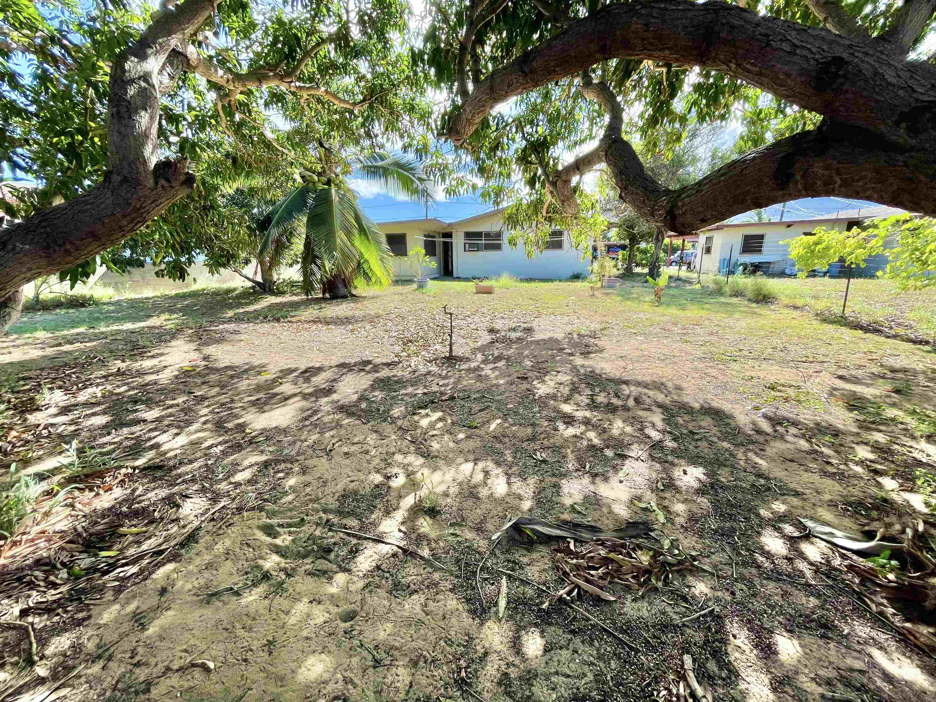 485  Palama Dr , Kahului home - photo 2 of 2