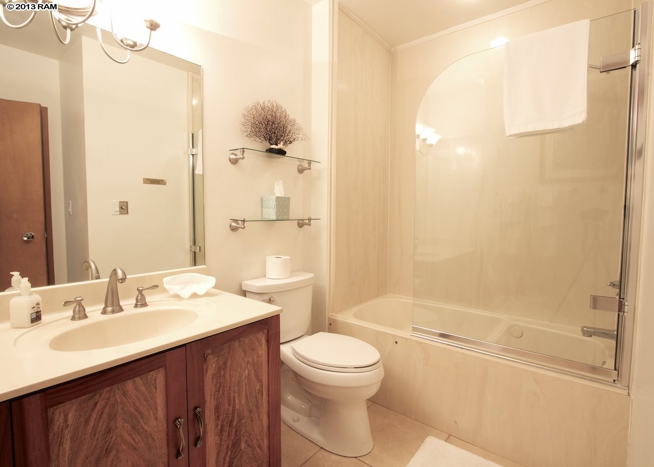 Makena Surf condo # B-303, Kihei, Hawaii - photo 15 of 23