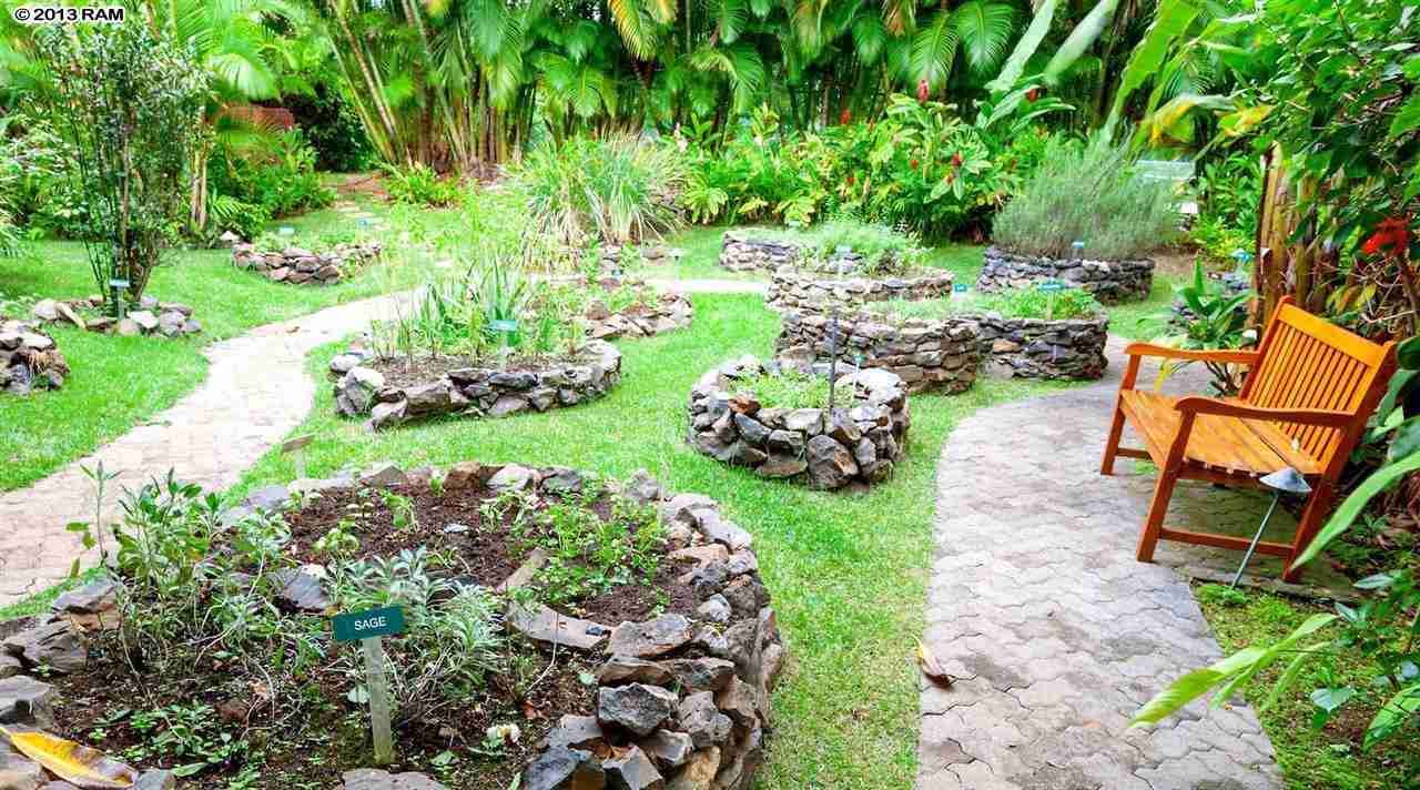 Makena Surf condo # B-303, Kihei, Hawaii - photo 22 of 23