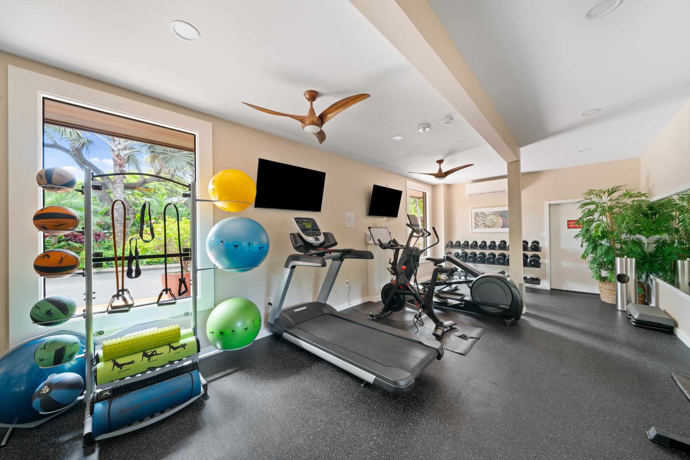 Makena Surf condo # C106, Kihei, Hawaii - photo 45 of 50