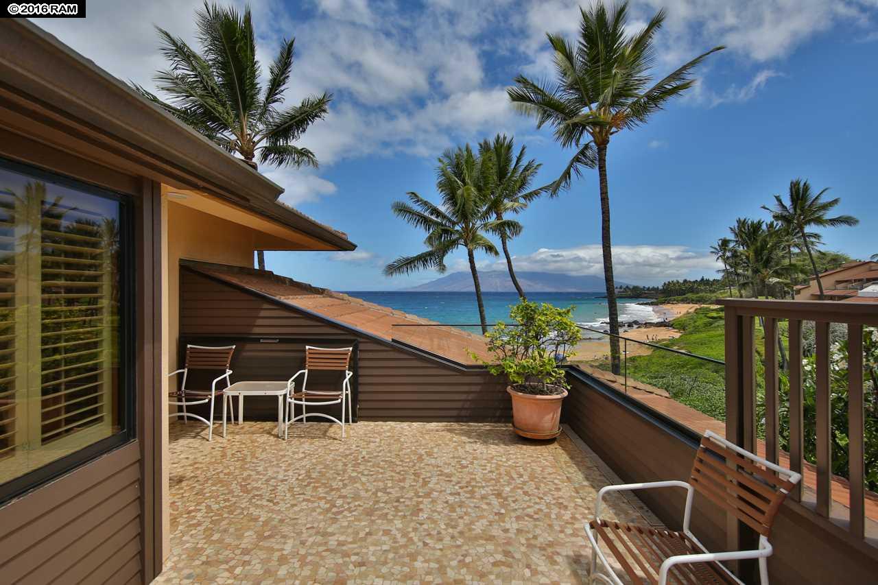 Makena Surf condo # E304, Kihei, Hawaii - photo 8 of 9